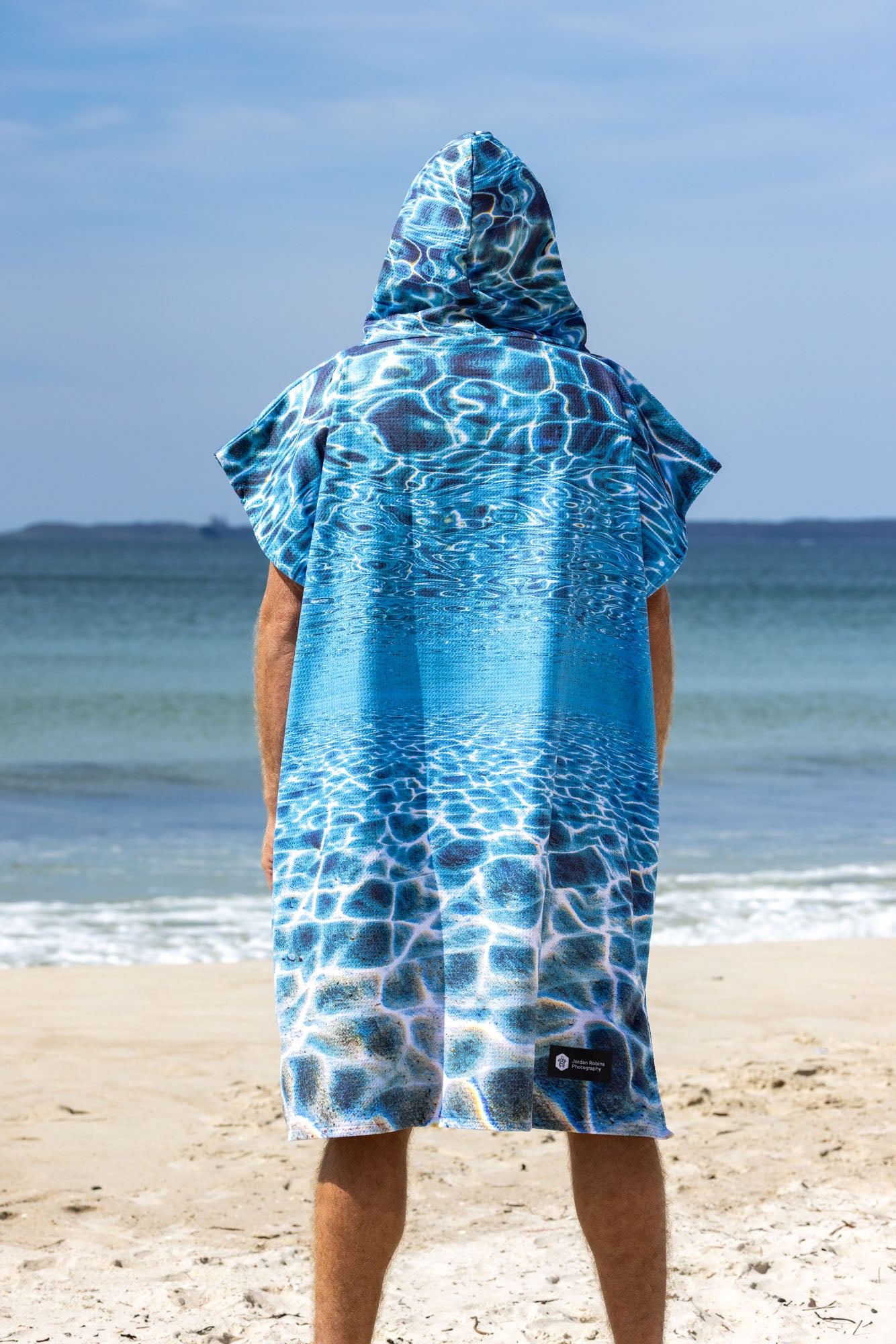 Electric Blue Water Hyams Beach Jervis Bay - Adults Hooded Beach Towel
