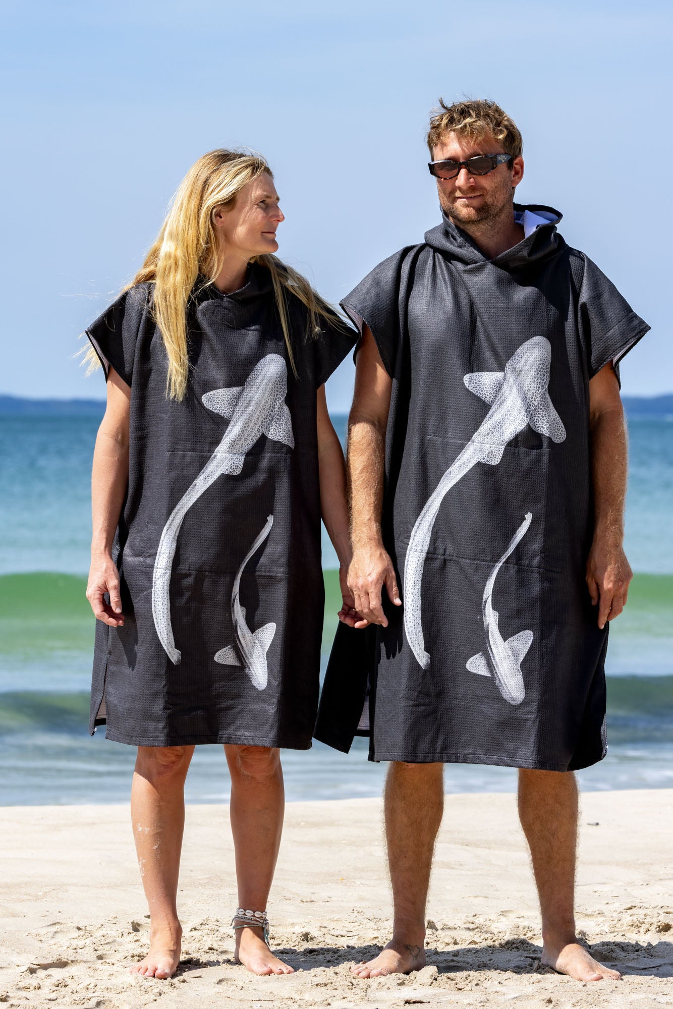 Leopard Sharks Monochrome - Adults Hooded Beach Towel