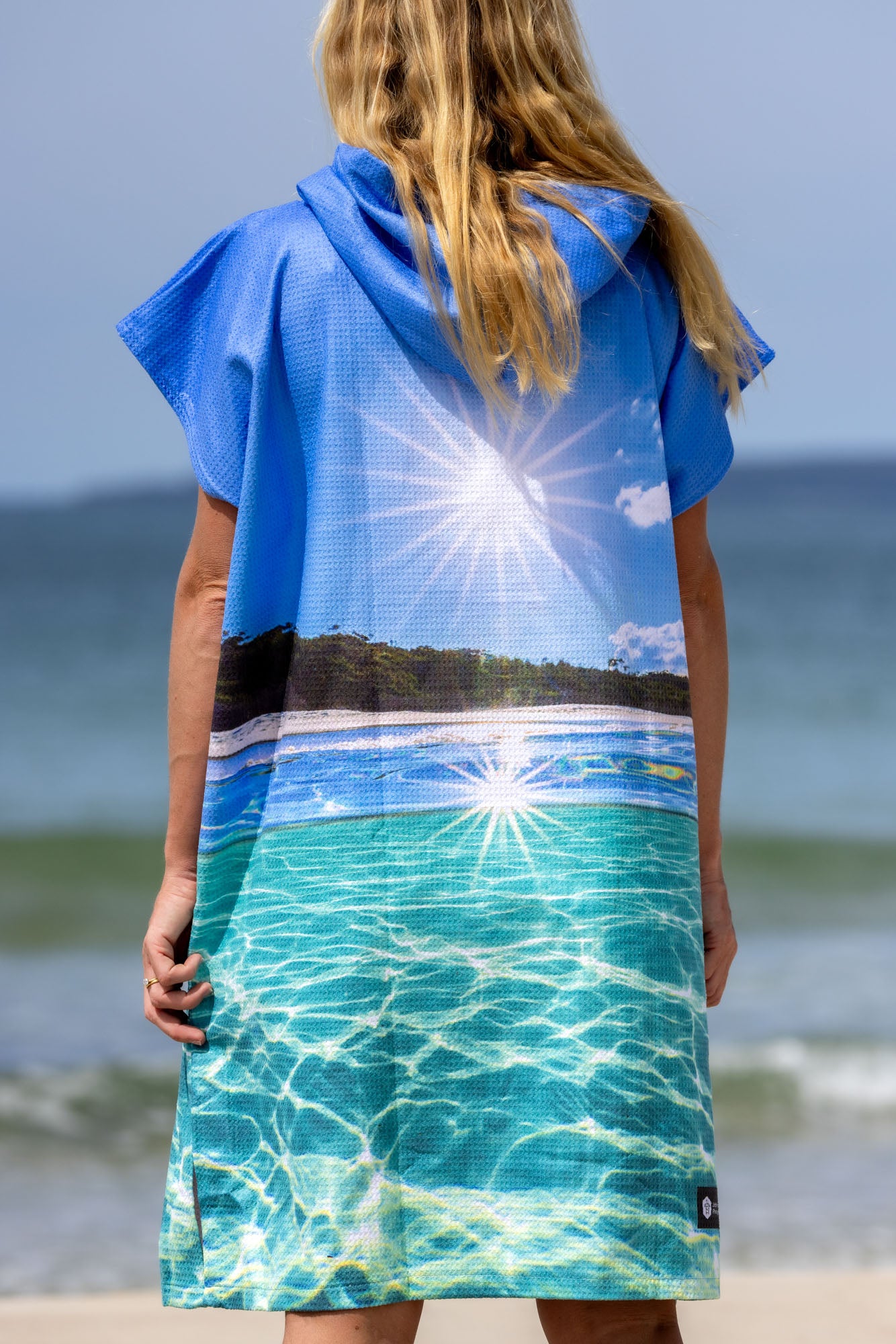 Summer Sun Hyams Beach Jervis Bay - Adults Hooded Beach Towel