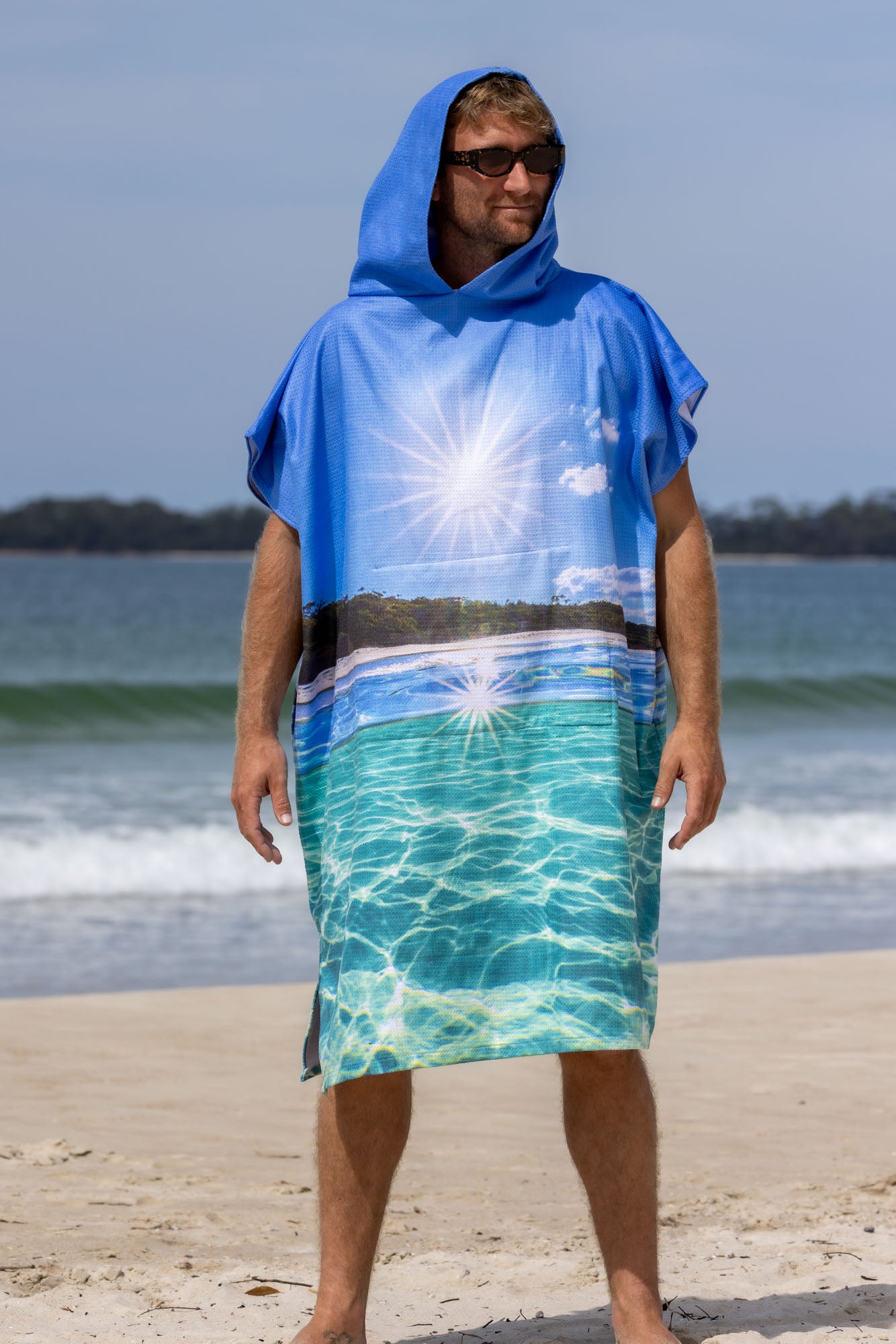 Summer Sun Hyams Beach Jervis Bay - Adults Hooded Beach Towel
