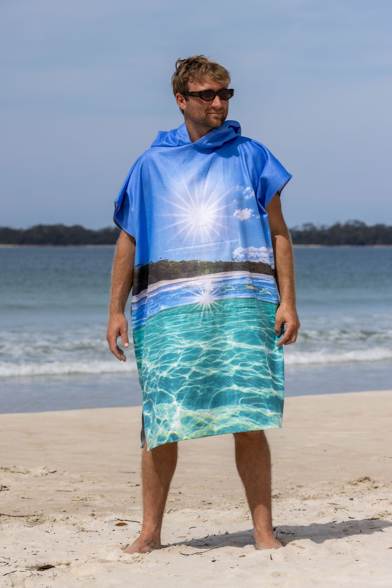 Summer Sun Hyams Beach Jervis Bay - Adults Hooded Beach Towel