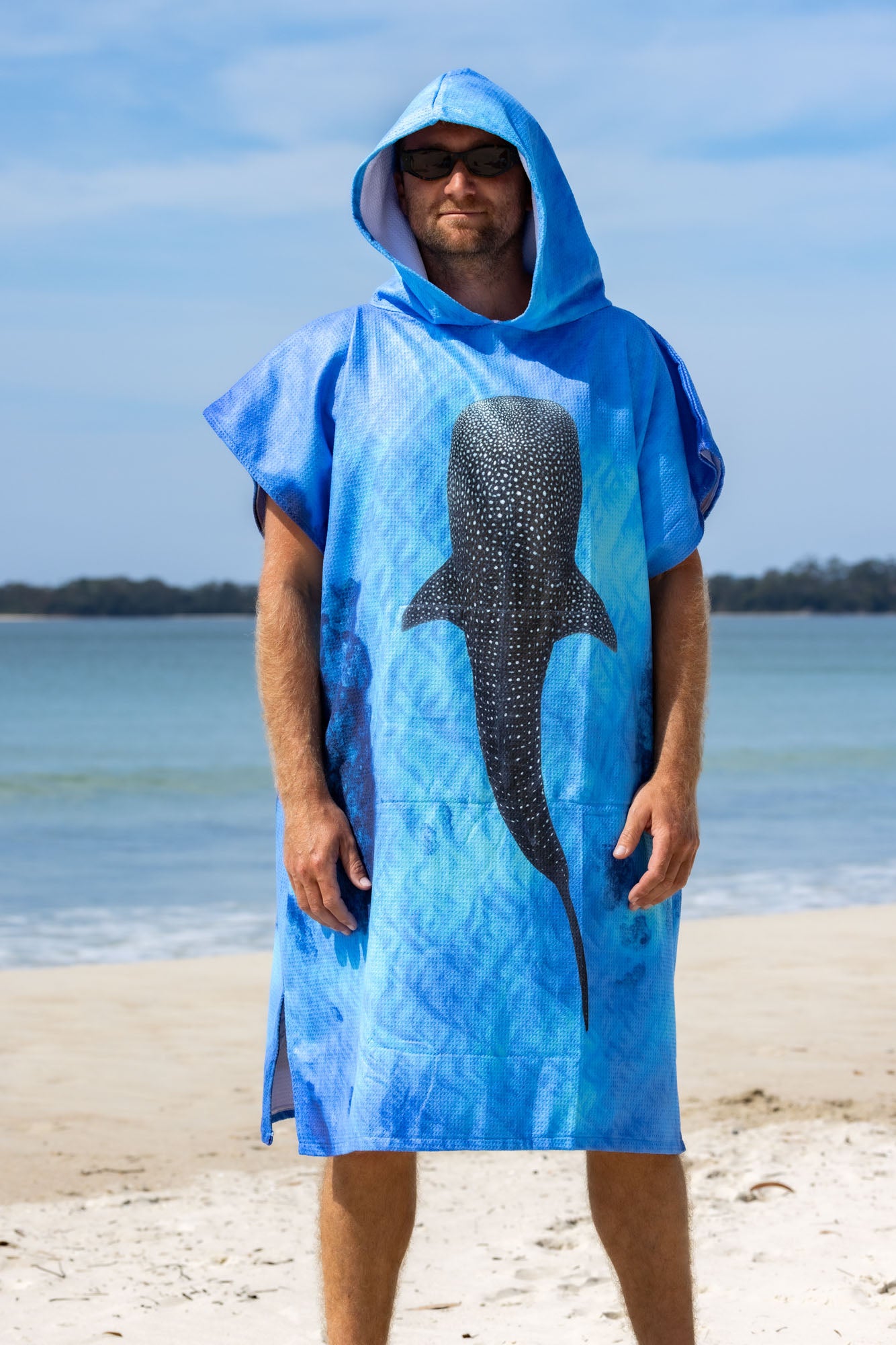 Ningaloo Reef Whale Shark - Adults Hooded Beach Towel
