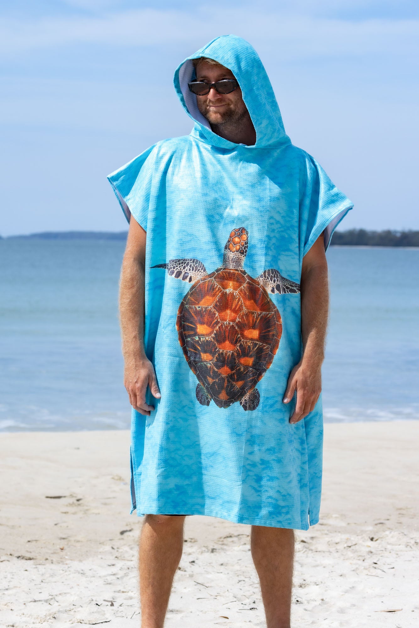 Sea Turtle Great Barrier Reef - Adults Hooded Beach Towel