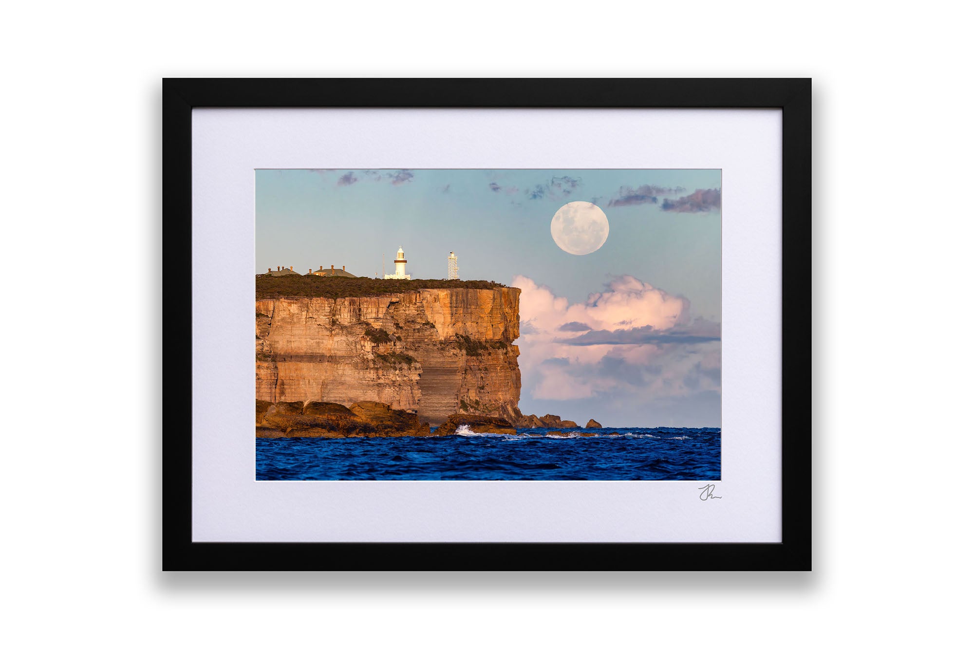 Blue Moon | Point Perpendicular | Jerivs Bay