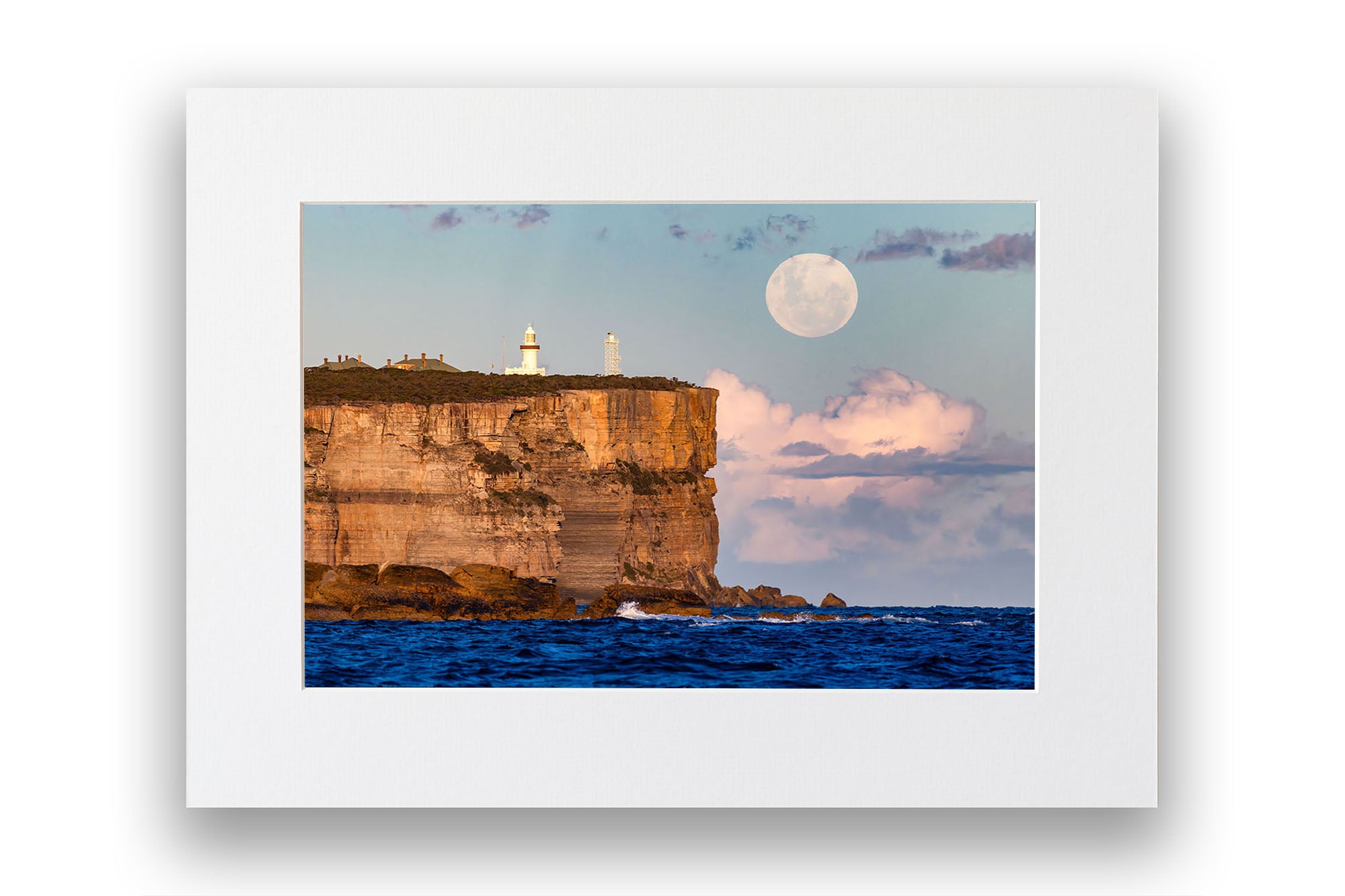 Blue Moon | Point Perpendicular | Jerivs Bay