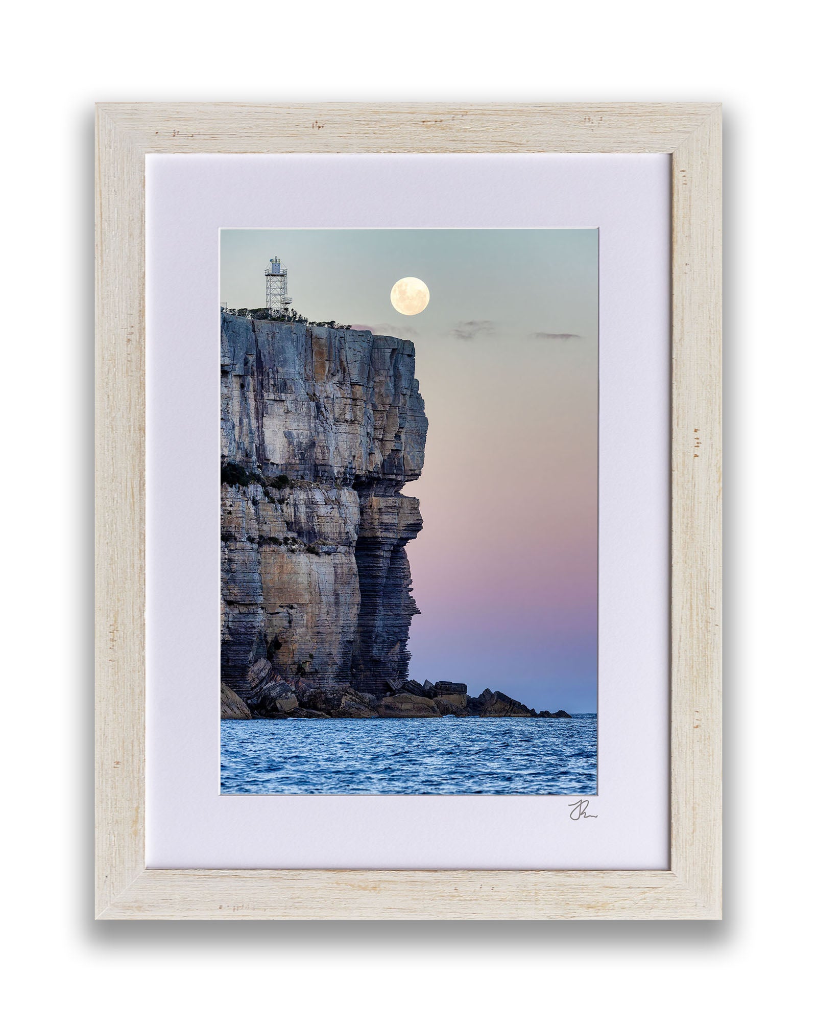 Point Perpendicular Moonrise Vertical | Jervis Bay